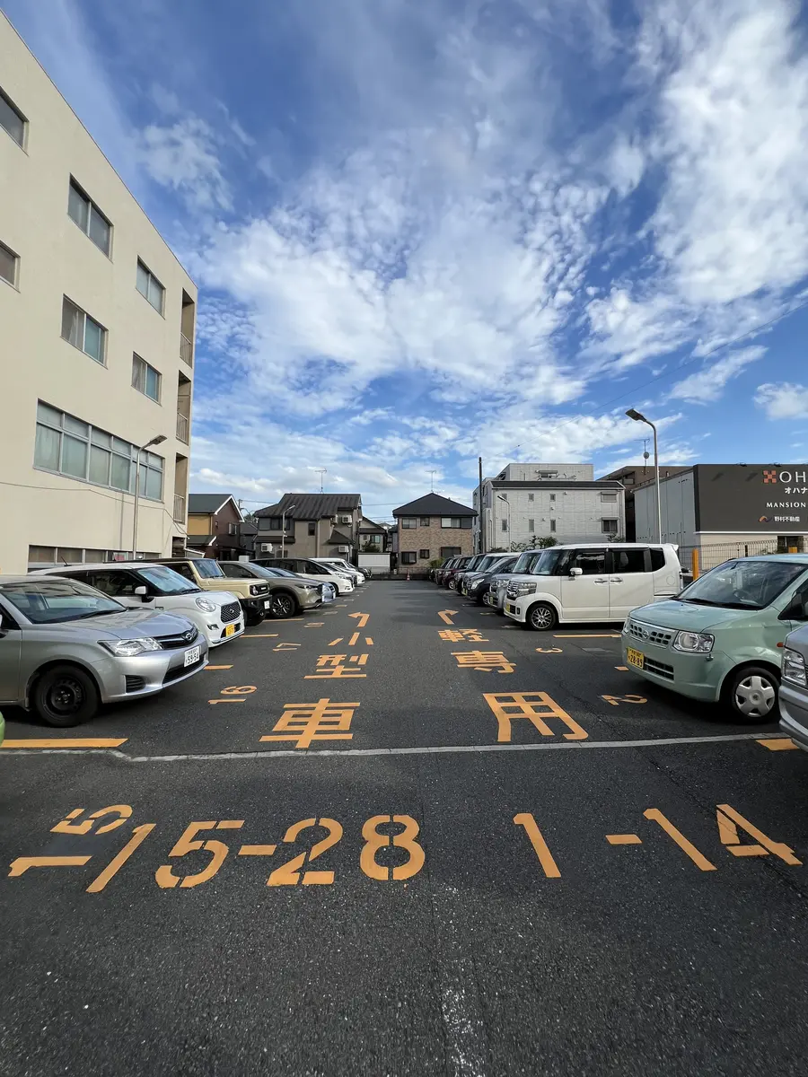 SPT高尾南口駐車場
