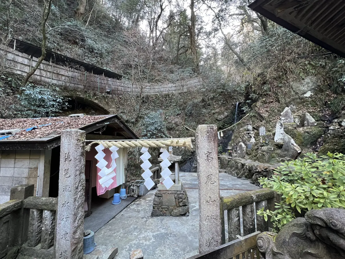 琵琶滝